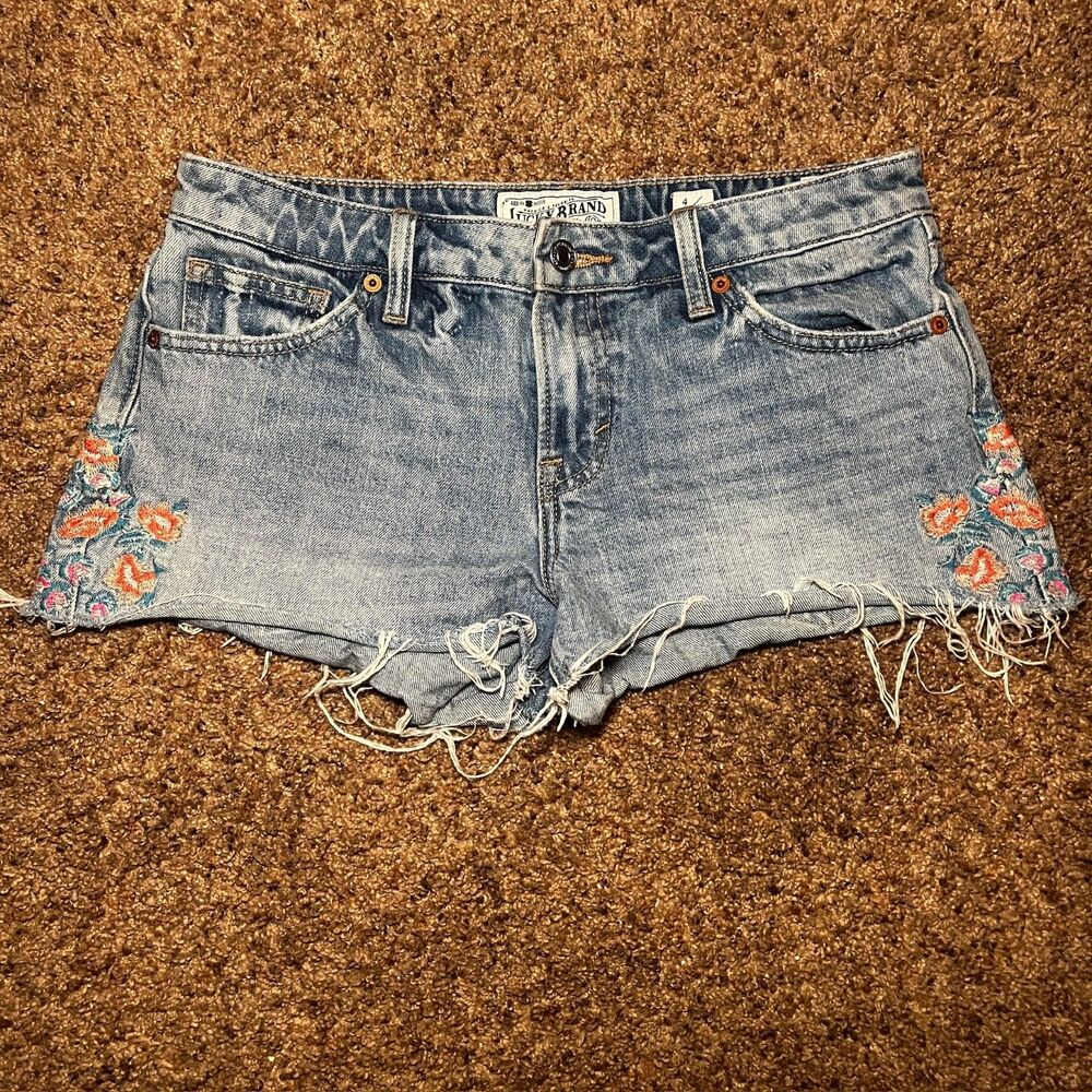 Lucky Brand Women's The Cut Off Size 4/27 Embroidered Flower Denim Jean Shorts